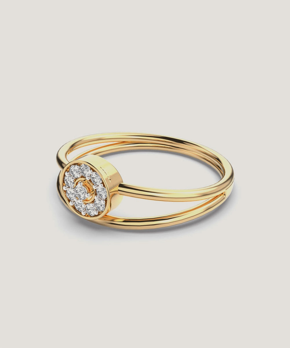 Pleasing Oval Diamond Ring