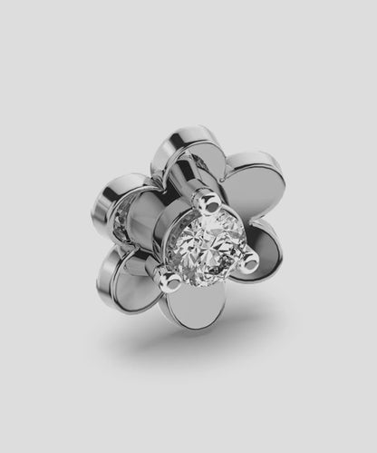 Flower Shaped Nose Pin
