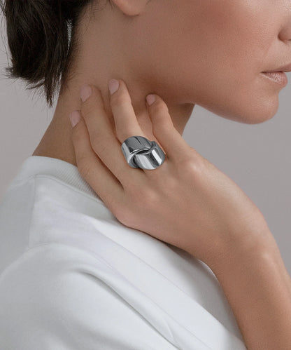 Classic Timeless Unisex Band Gold Ring