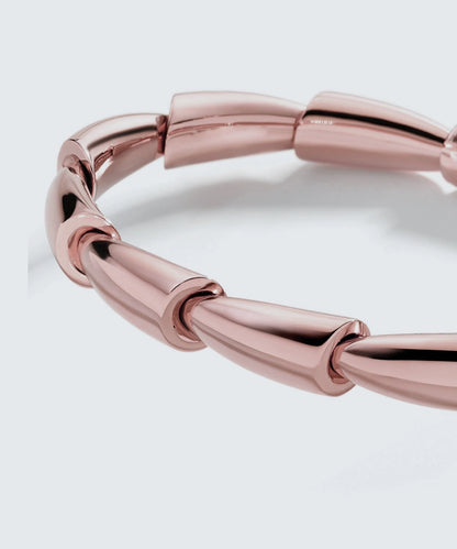 14K Gold Bracelet With Classic Design Accent