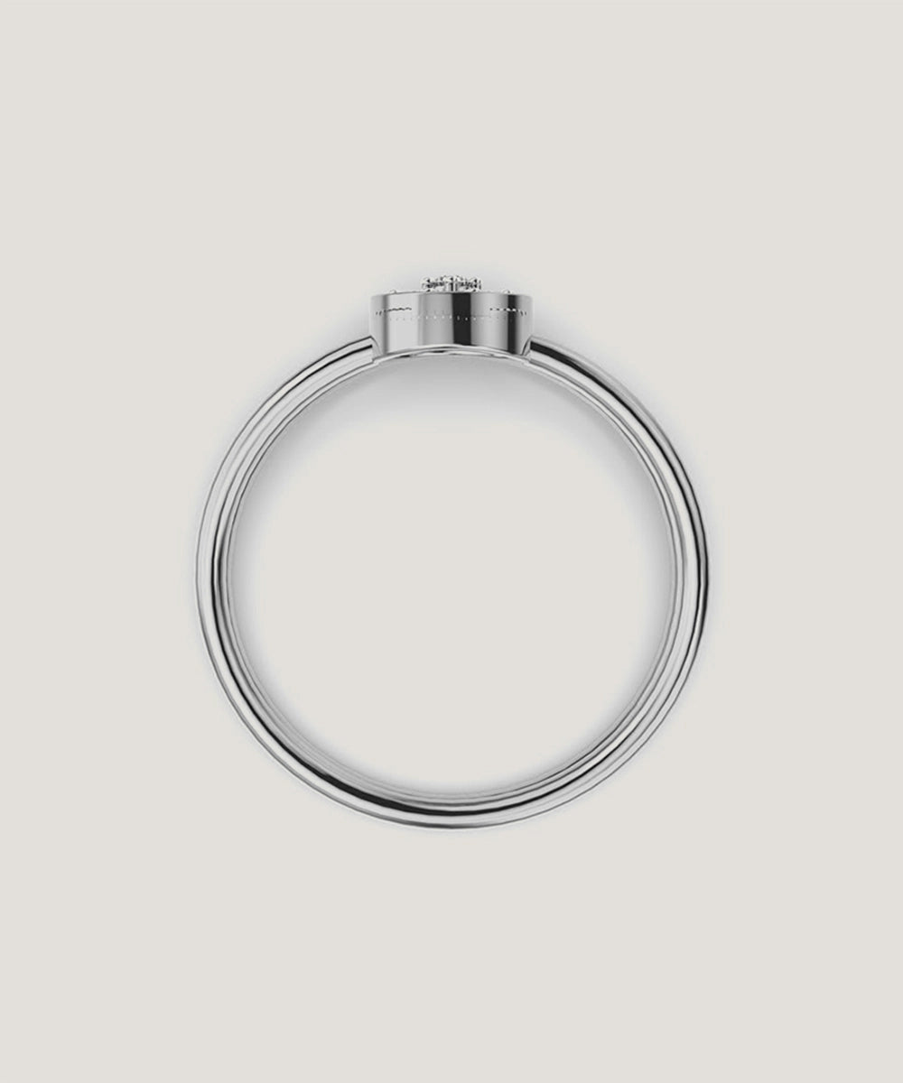 Pleasing Oval Diamond Ring