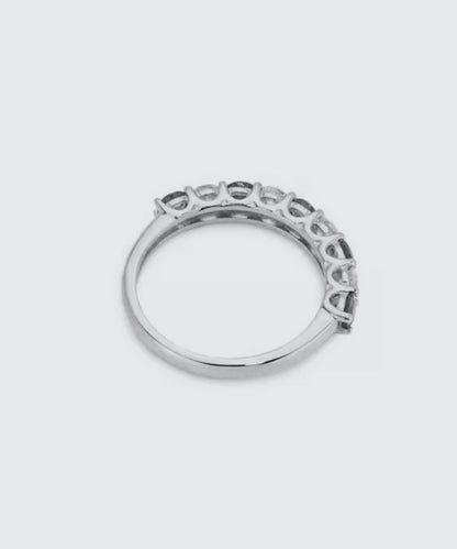 Genuine Emerald And Diamond Ring